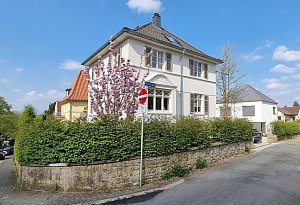 Blick ins denkmalgeschützte Haus der Stövesands am Fliederweg