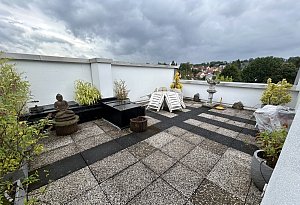 Besuch des denkmalgeschützten Hochhauses an der Rosenstraße 6