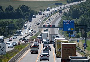 Autobahnbaustelle bei Ober-Mörlen - Arne Dedert/dpa/dpa-tmn