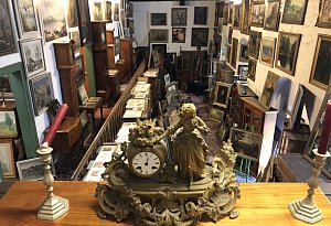 Lemgoer Antiquar zeigt Einblicke in seine Schätze