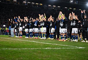 Pokalsensation in Bielefeld : Arminia Bielefeld f&auml;hrt nach Berlin
