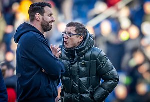 Arminia Bielefeld unterliegt Rot-Weiss Essen 1:2.