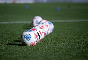 SC Paderborn gegen Arminia Bielefeld