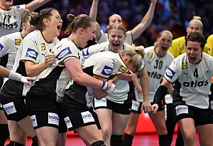 Bild zu Sensationssieg gegen Frankreich: DHB-Team spielt um WM-Gold