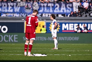 Arminia Bielefeld unterliegt Paderborn 3:4.