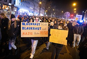 Eindrücke der Demos gegen rechts in den Städten von OWL