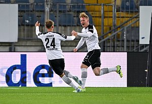 Arminia schl&auml;gt den SC Verl mit 2:1