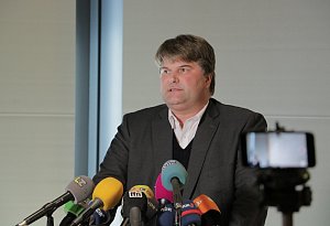 Missbrauch auf Campingplatz: Jugendamtsmitarbeiterin löscht Hinweise aus Akte