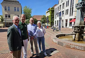Bild zu Geschäftsleute setzen sich für bessere Beleuchtung in Lages Innenstadt ein
