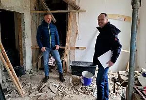 Bild zu Mit Fotos: Thomas Menking holt Braker Haus zurück ins Leben