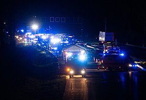 Warburger Berufsschüler verunglücken auf der A44