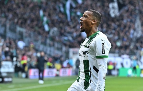 Alassane Pléa war der überragende Spieler bei Gladbach. - © Carmen Jaspersen/dpa