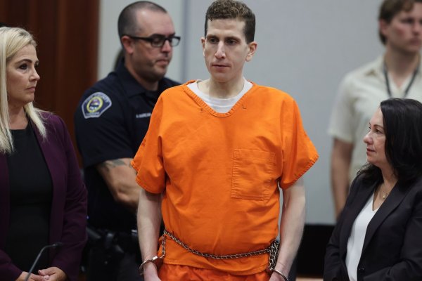 Der Angeklagte kommt am Mittwoch in Boise (Idaho) zur Urteilsanhörung. - © Kyle Green/FR171837 AP POOL/AP/dpa