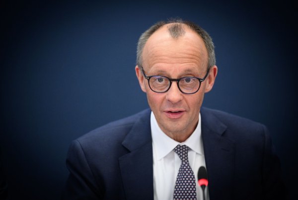 Friedrich Merz könnte am 6. Mai vom Bundestag zum Kanzler gewählt werden. (Archivbild) - © Bernd von Jutrczenka/dpa