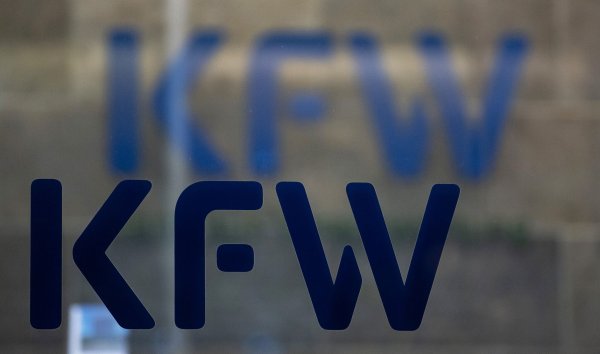 Mehr Förderung, aber Gewinneinbruch: Durchwachsene Quartalsbilanz für die Förderbank (Archivbild) - © Sebastian Gollnow/dpa