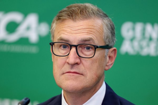 Bayern Münchens Vorstandschef Jan-Christian Dreesen wurde in den Vorstand der europäischen Club-Vereinigung ECA gewählt. - © Gerald Matzka/dpa