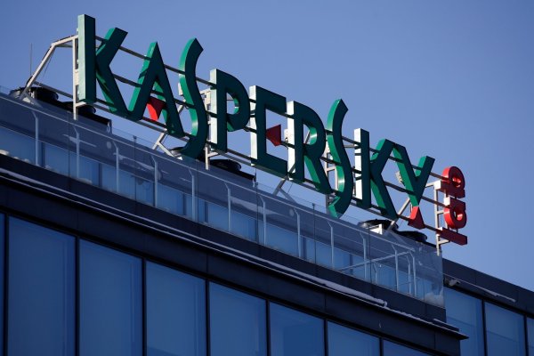 Das russische IT-Unternehmen Kaspersky, einst ein international respektierter Spezialist für PC-Sicherheit, hat schon seit Jahren einen schweren Stand im Westen. - © Pavel Golovkin/AP/dpa