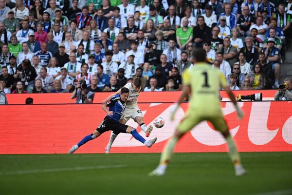 Wenig Höhepunkte zwischen Gladbach und dem HSV. - © Fabian Strauch/dpa