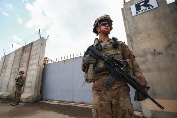 Trotz des Abzugs sollen weiterhin US-Truppen im Irak stationiert bleiben. (Archivbild) - © Ameer Al Mohammedaw/dpa