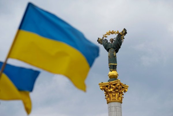 Die Ukraine feiert ihren Unabhängigkeitstag - genau dreieinhalb Jahre nach Beginn der russischen Invasion. - © Sean Kilpatrick/The Canadian Press/AP/dpa