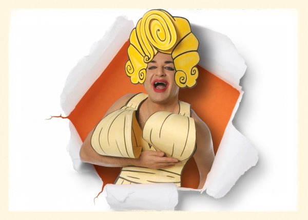 In Lemgo zu Gast: Ennio Marchetto präsentiert sich als Marilyn Monroe. - © Privat