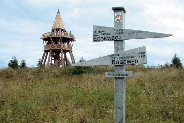 Beliebtes Ausflugsziel: der Eggeturm. - © privat