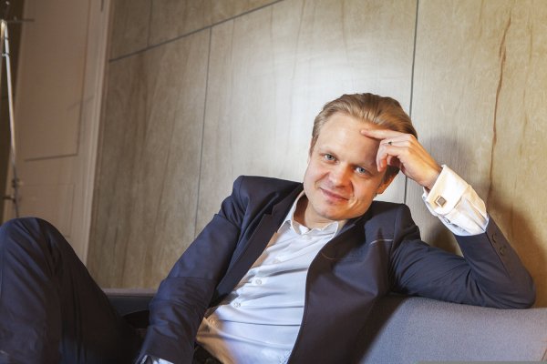 Solist der NWD: Christoffer Sundqvist spielt Klarinette. - © Privat