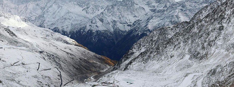 Bild zu Scheib feiert Heimsieg bei Ski-Auftakt - Dürr beste Deutsche