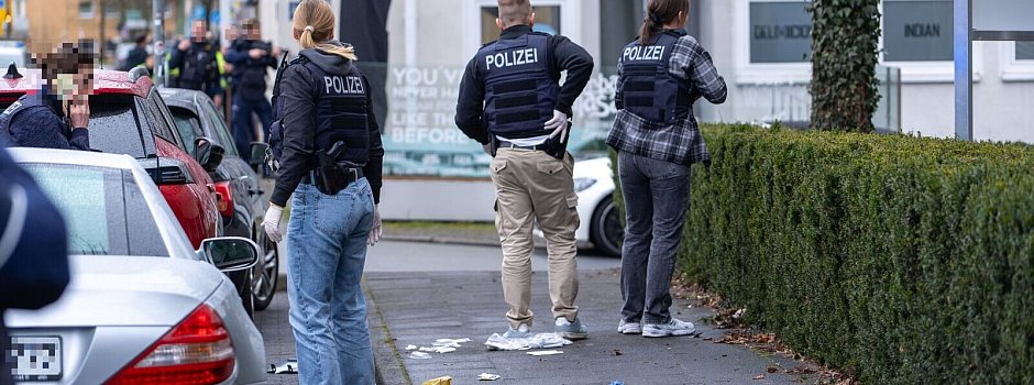 Bild zu Sch&uuml;sse auf offener Stra&szlig;e in OWL: &bdquo;M&uuml;ssen uns an solche Szenen gew&ouml;hnen&ldquo;