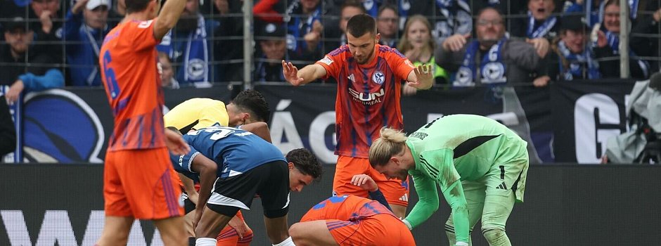 Bild zu Schalker Abwehrchef hilft bewusstlosem Gegner