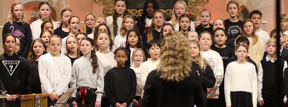 MWG-Weihnachtskonzert - 1 - Till Brand