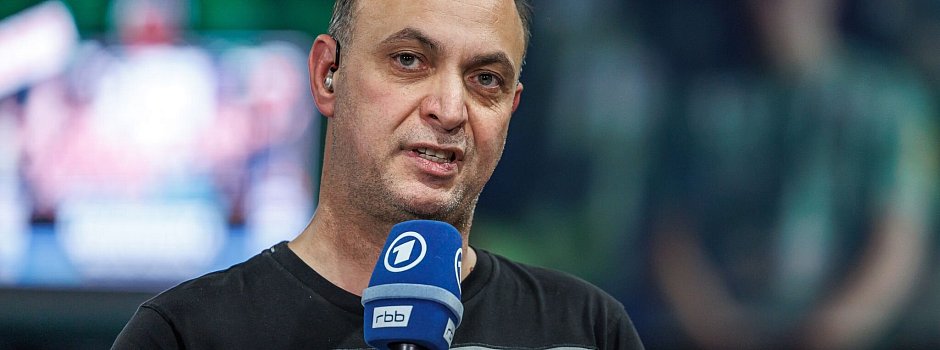 Bild zu Spott und Pfiffe für Hanning: Magdeburg deklassiert Berlin