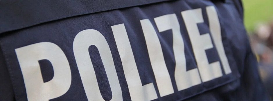 Bild zu Bösingfelder Senior verweigert der Feuerwehr Zutritt und legt sich mit Polizisten an