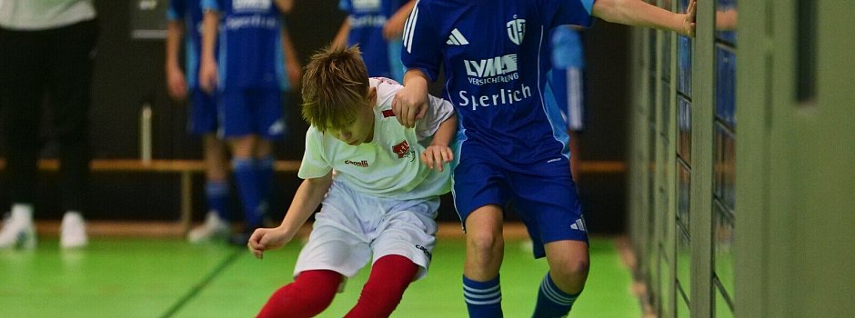 Bild zu 108 Spiele beim Lippe-Cup: Mit 120 Schnitzel-Br&ouml;tchen stillt JFV Lippe den Fu&szlig;ballhunger