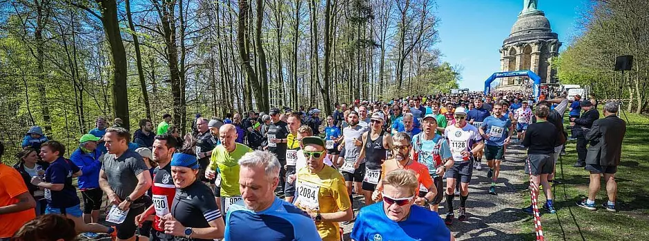 Bild zu Hermannslauf 2026 von Detmold nach Bielefeld: Alle Informationen &uuml;ber den Lauf-Klassiker