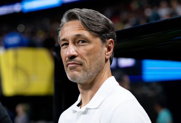 BVB-Coach Niko Kovac begrüßte am Samstag wieder seine Spieler zum Start der Vorbereitung - © Sven Hoppe/dpa