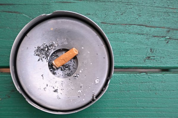 Deutschland hat bei Tabaksteuern noch Luft nach oben, sagt die Weltgesundheitsorganisation. (Symbolbild) - © Anna Ross/dpa