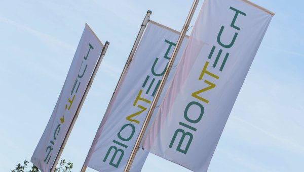 Biontech hat einen Patentstreit gegen Moderna in erster Instanz verloren. (Archivbild) - © Andreas Arnold/dpa