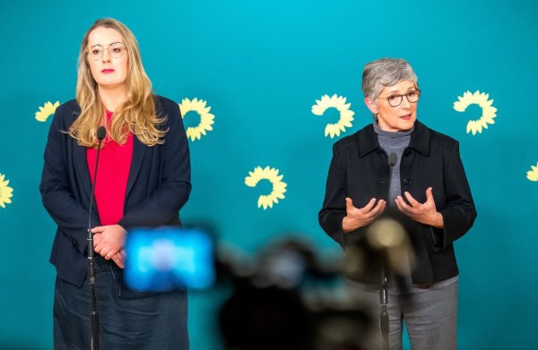 Die Grünen vermissen den Klimaschutz bei den Vorschlägen von Union und SPD. - © Michael Kappeler/dpa