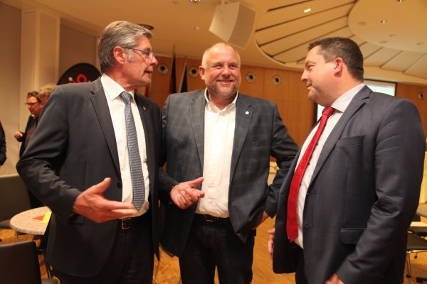 Unter LZ.de/wahl2015 lesen Sie alle aktuellen Ergebnisse. - © Vera Gerstendorf-Welle