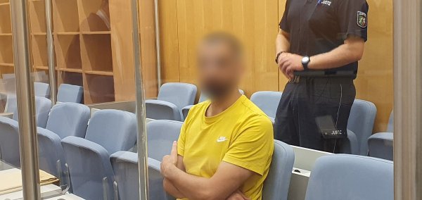 Ein IS-Terrorverdächtiger ist in Düsseldorf verurteilt worden. (Archivbild) - © Martin Höke/dpa