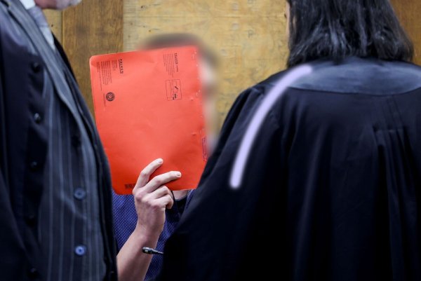 Mordprozess gegen Autoraser: Kein Wort des Bedauerns - © Christoph Reichwein/dpa