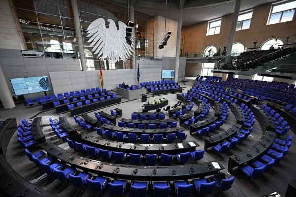 Der Bundestag kehrt mit der traditionellen Haushaltswoche aus der Sommerpause zurück. (Archivbild) - © Bernd von Jutrczenka/dpa