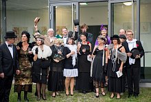 2050-voicepearls - VoicePearls