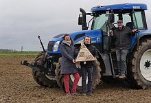 Noch ist es ein Acker - Jost Wolf