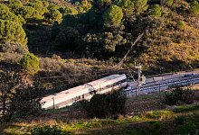 Tote bei Zugungl&uuml;ck in Spanien - Ungl&uuml;cksstelle bei Adamuz - Manu Fernandez/AP/dpa