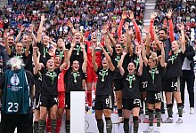 Bayern München - VfL Wolfsburg - Uli Deck/dpa