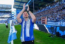 az019714 - Andreas Zobe