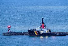 Notschlepper "Bremen Fighter" - Jens B&uuml;ttner/dpa