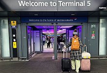 Nach Stromausfall am Flughafen Heathrow - Kirsty Wigglesworth/AP/dpa